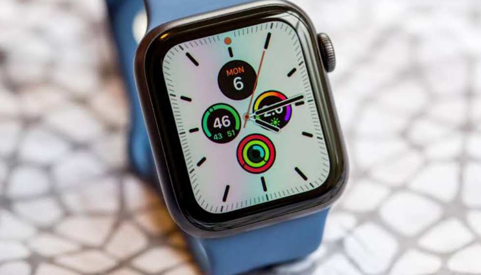 WatchOS 7 latest Apple Watch features including sleep tracking