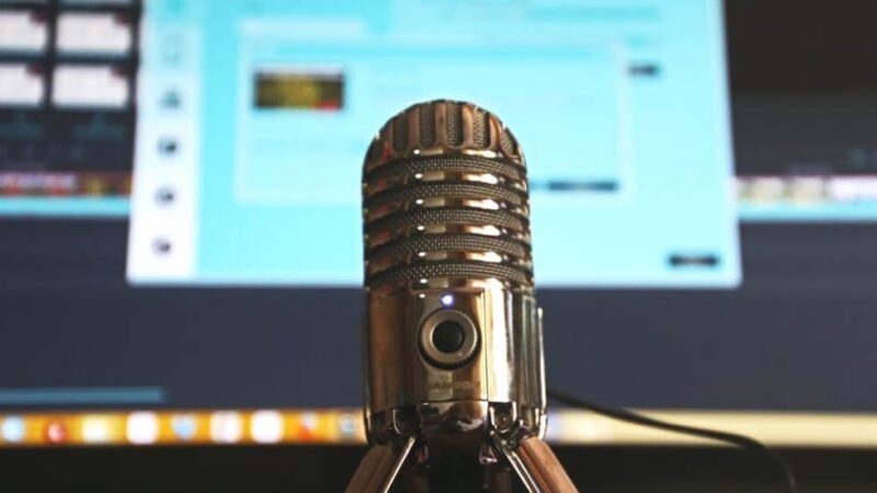 Digital Marketer’s Guide to Podcasts, Webcasts, and Webinars