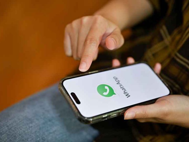 How to Keep the Quality of Photos in WhatsApp Status?